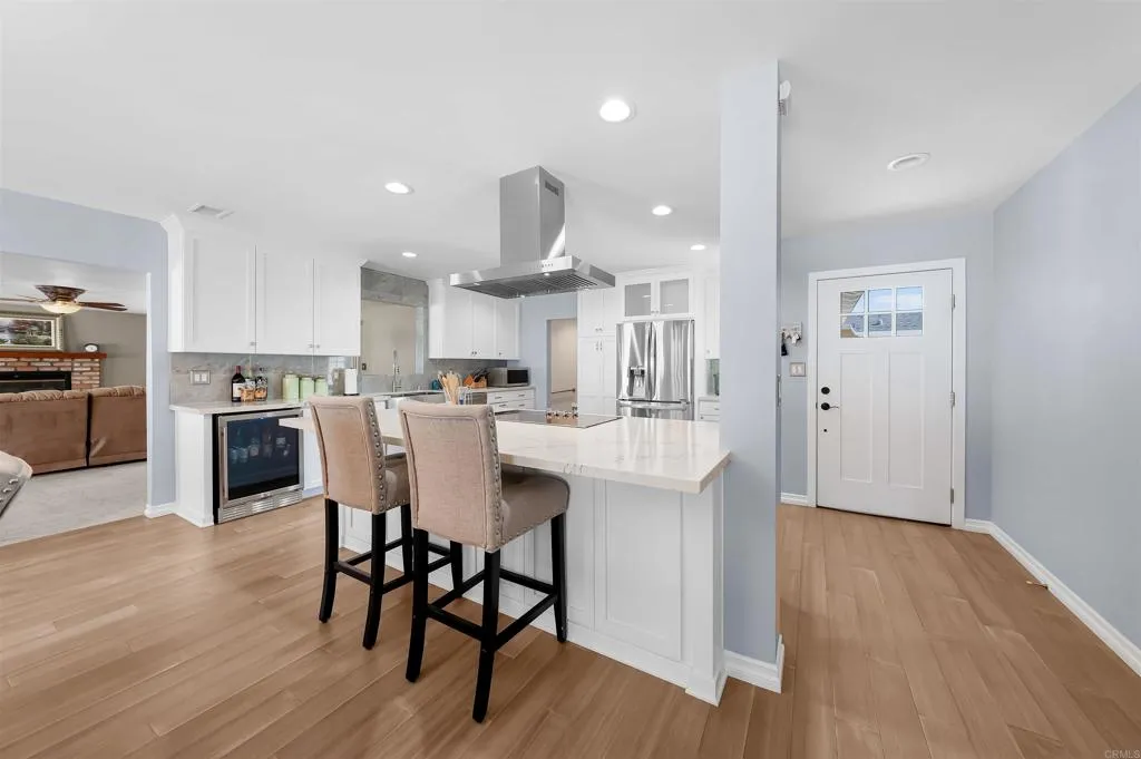 https://cdn.realtyfeed.com/cdn/127/307066008/47ff4772feea8747296c65ceddb10039.webp