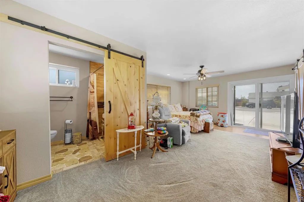 https://cdn.realtyfeed.com/cdn/127/307066008/62985acc9d3445d2c4f67a474b5fcc47.webp