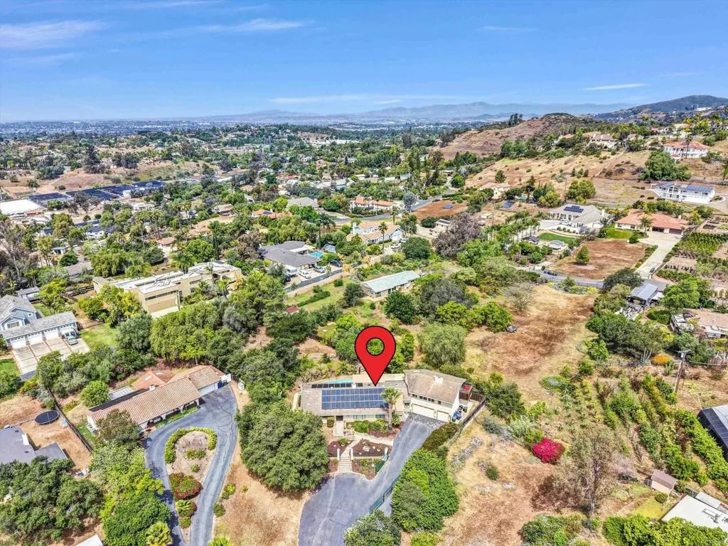 3056 Overhill Drive, Vista, CA 92084 - Photo 2 of 45, Vista, CA