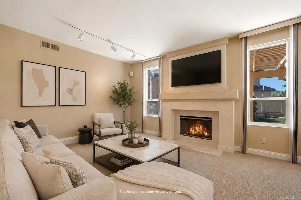 https://cdn.realtyfeed.com/cdn/127/307066019/460a686bb67a8c626f75bde86e29e562.webp