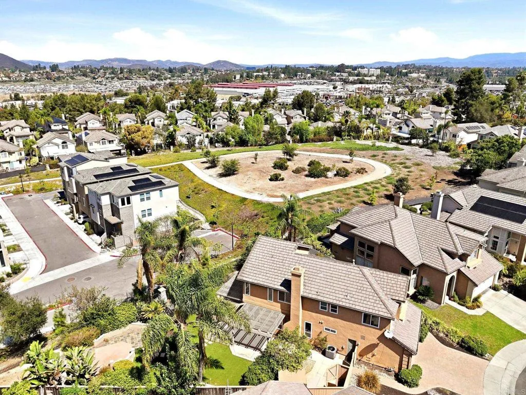 https://cdn.realtyfeed.com/cdn/127/307066019/59e575670544f428c0eb91dc543e552f.webp