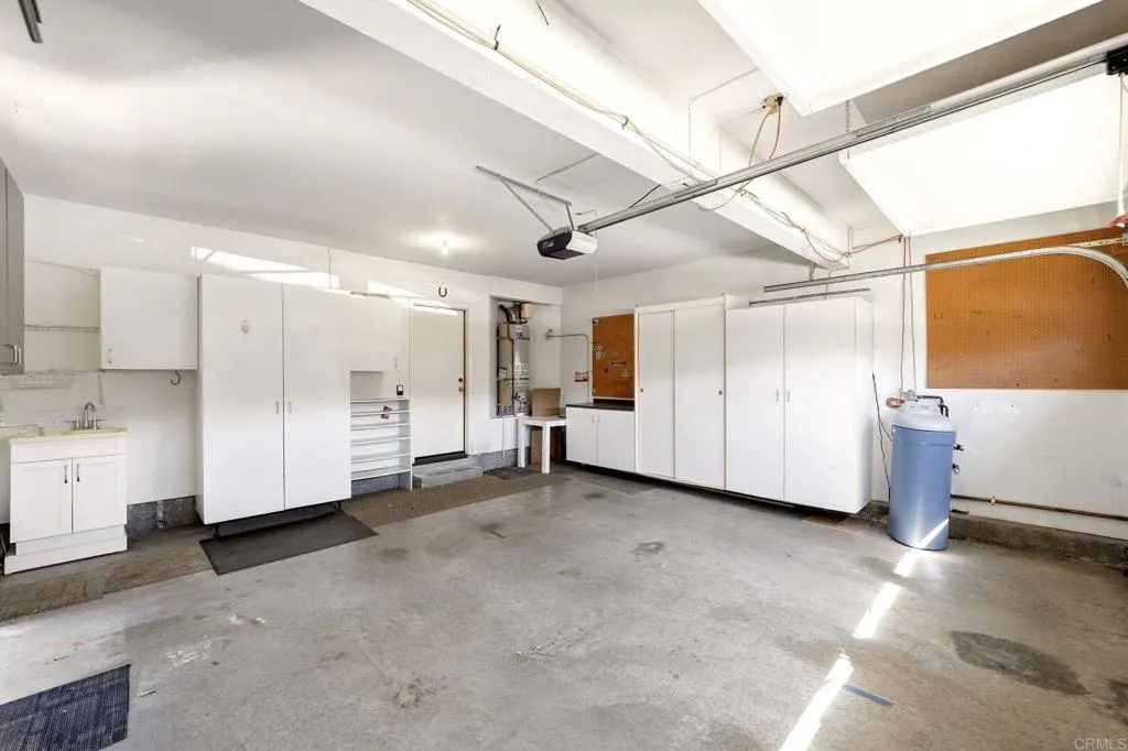 https://cdn.realtyfeed.com/cdn/127/307066019/b0da75fedd90e63c99159a3acfae5a12.webp