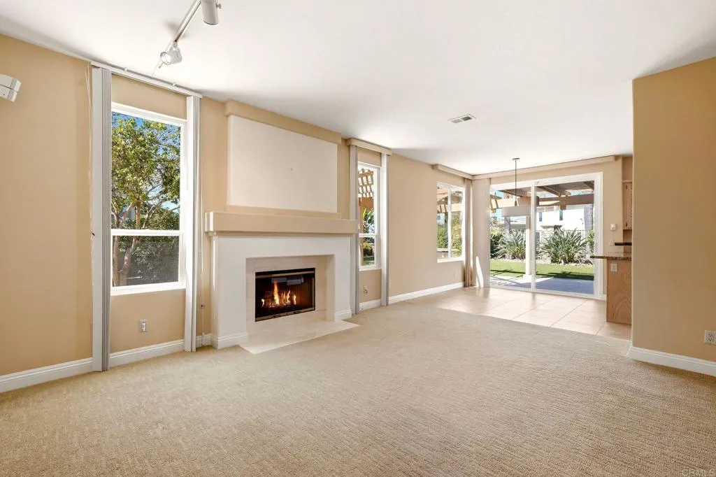 https://cdn.realtyfeed.com/cdn/127/307066019/f903e9113a6238cb636ebd20a29cef3d.webp