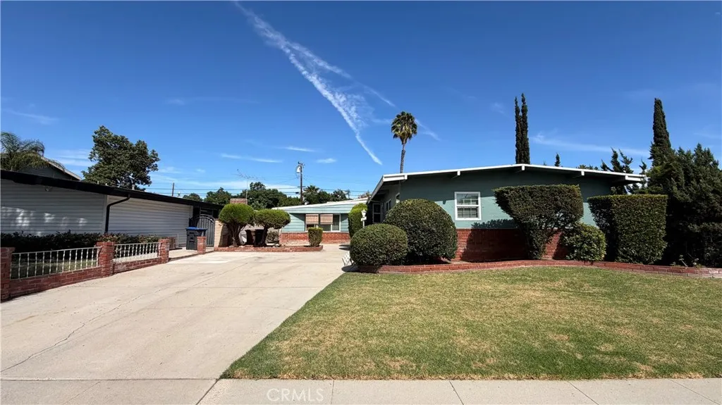 Fullerton, CA 92831