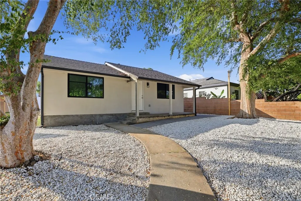 Arleta, CA 91331