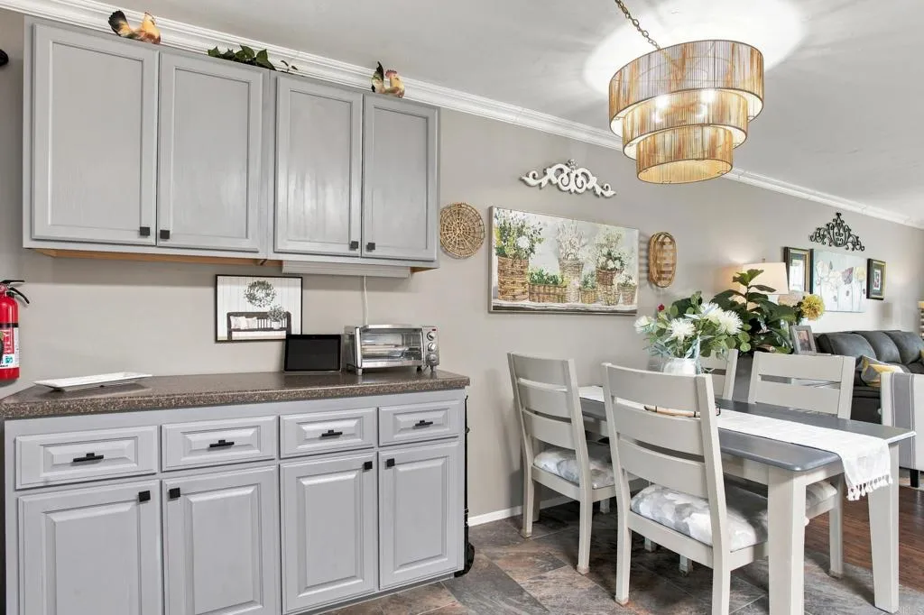 3548 Bartlett Avenue, Oceanside, CA 92057 - Main photo, Oceanside, CA