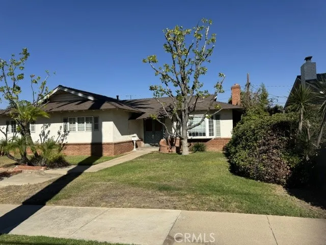 Corona, CA 92882