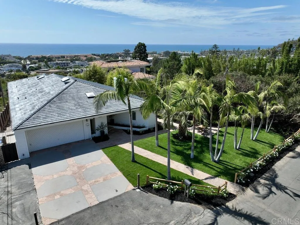 541 S Granados Avenue, Solana Beach, CA 92075 - Main photo, Solana Beach, CA