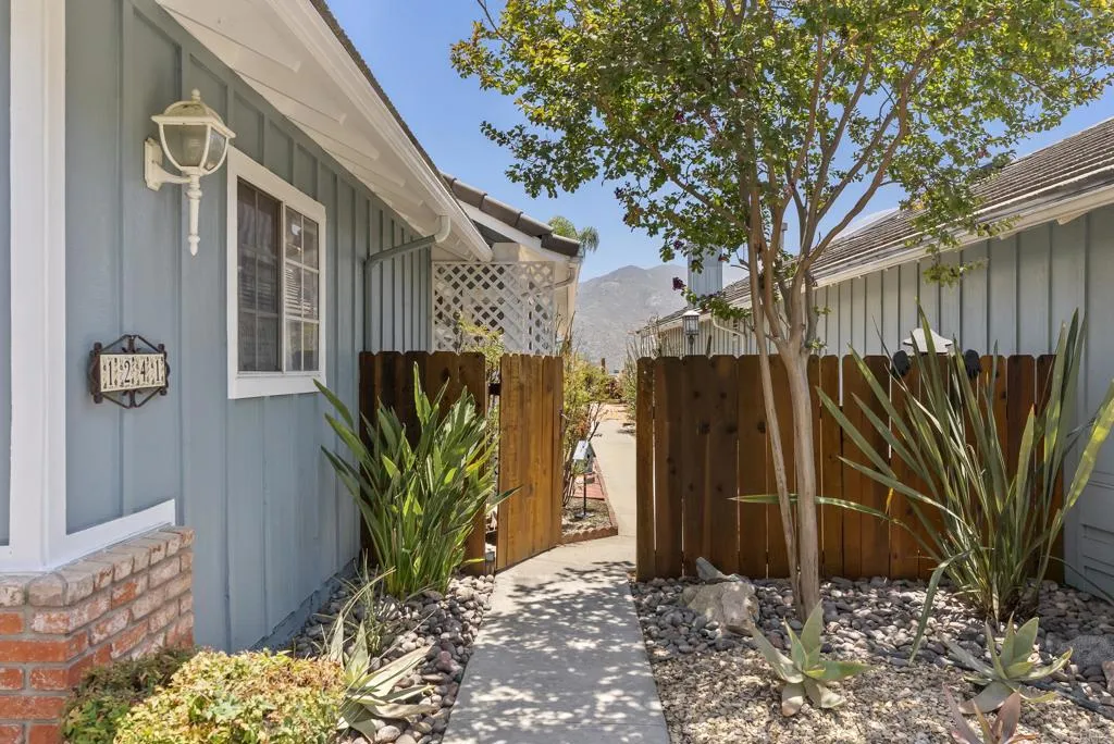 https://cdn.realtyfeed.com/cdn/127/307066142/0f5566e556e4401278f3674c26d0664e.webp