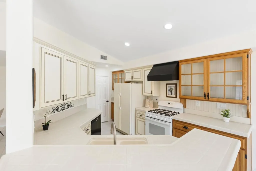https://cdn.realtyfeed.com/cdn/127/307066142/272c5c26a0c45c00a203644621088a97.webp