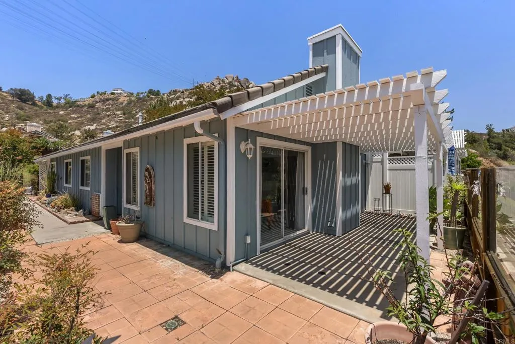 https://cdn.realtyfeed.com/cdn/127/307066142/566e64d036110303b996b6eb0a607093.webp