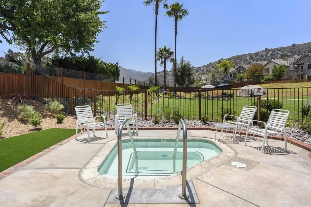 https://cdn.realtyfeed.com/cdn/127/307066142/d8976ae14906284d3e1a2b549b2ca0da.webp