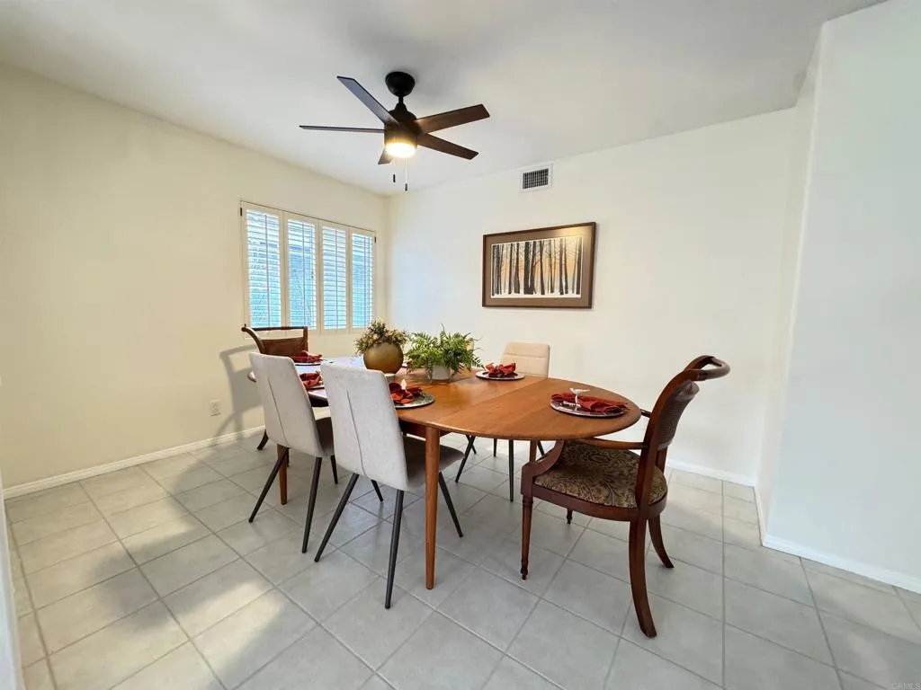 https://cdn.realtyfeed.com/cdn/127/307066142/e2c9474e93b5e5bfb3c68740d9c45284.webp