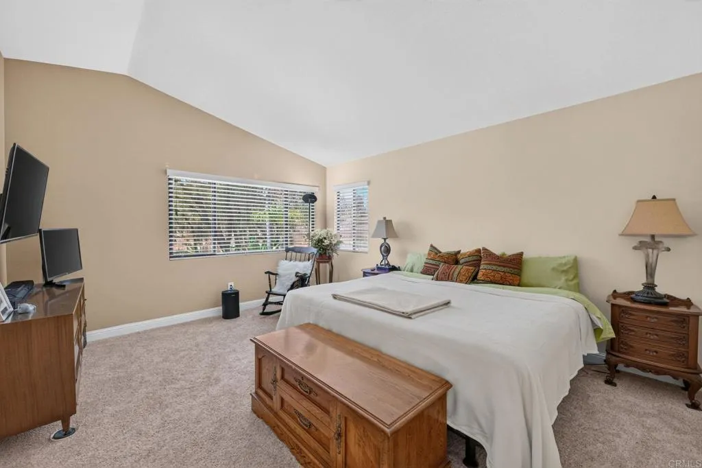 https://cdn.realtyfeed.com/cdn/127/307066155/48ed519aa72dc5ef4bd0a0ff1529ed1d.webp