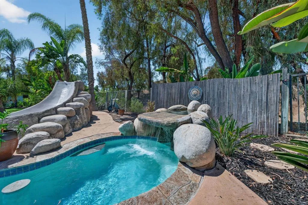https://cdn.realtyfeed.com/cdn/127/307066155/66e1db9090de12549c299e01b891e927.webp