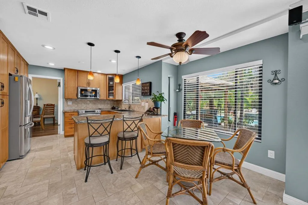 https://cdn.realtyfeed.com/cdn/127/307066155/a3e7e8f7a490f1764a974c49a9ec5afe.webp