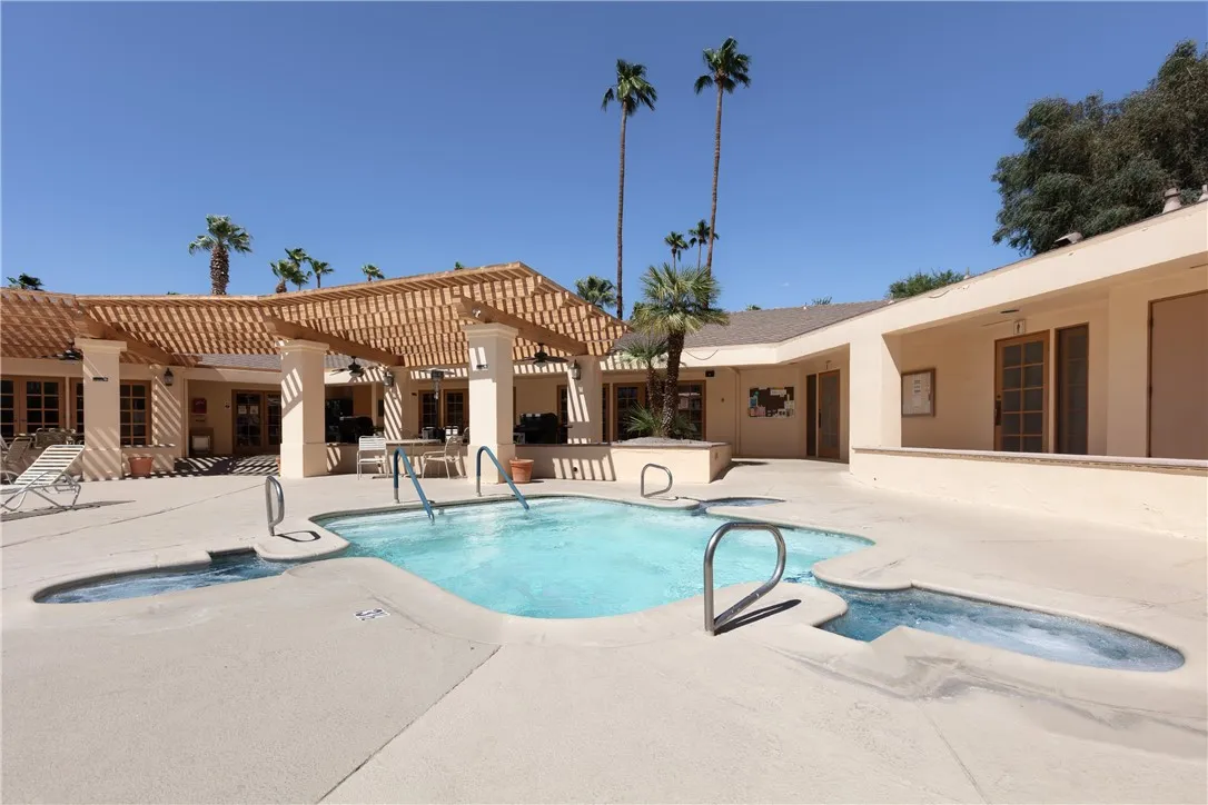 https://cdn.realtyfeed.com/cdn/127/307066176/61830fe5cc220d6022ad6b6994b03742.webp