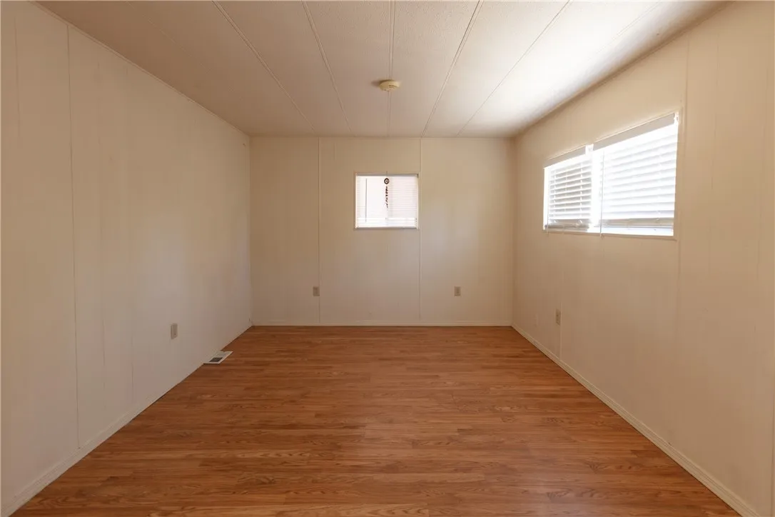 https://cdn.realtyfeed.com/cdn/127/307066176/a8d2cd49527c0b89f335b59e7edec7df.webp