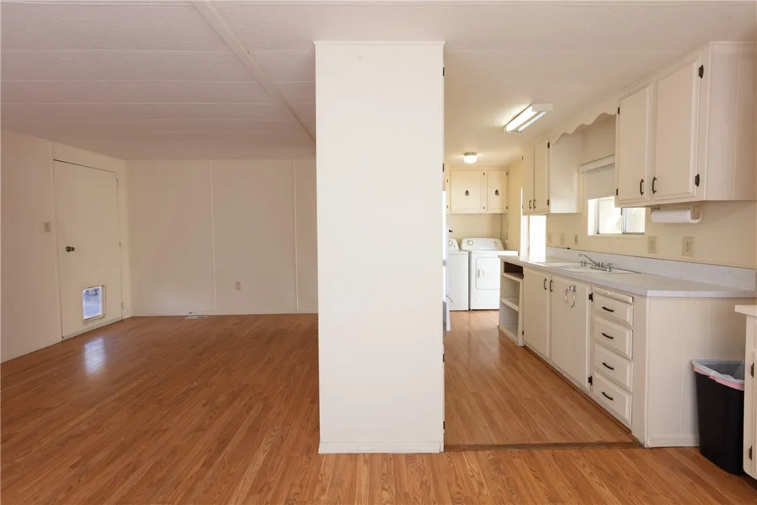 https://cdn.realtyfeed.com/cdn/127/307066176/cf053d25bc2e23846ea5560fc04b12fb.webp