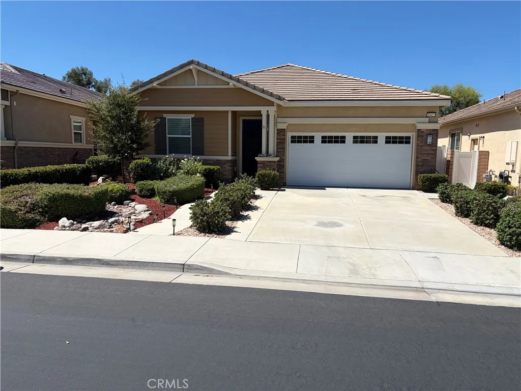 Menifee, CA 92584