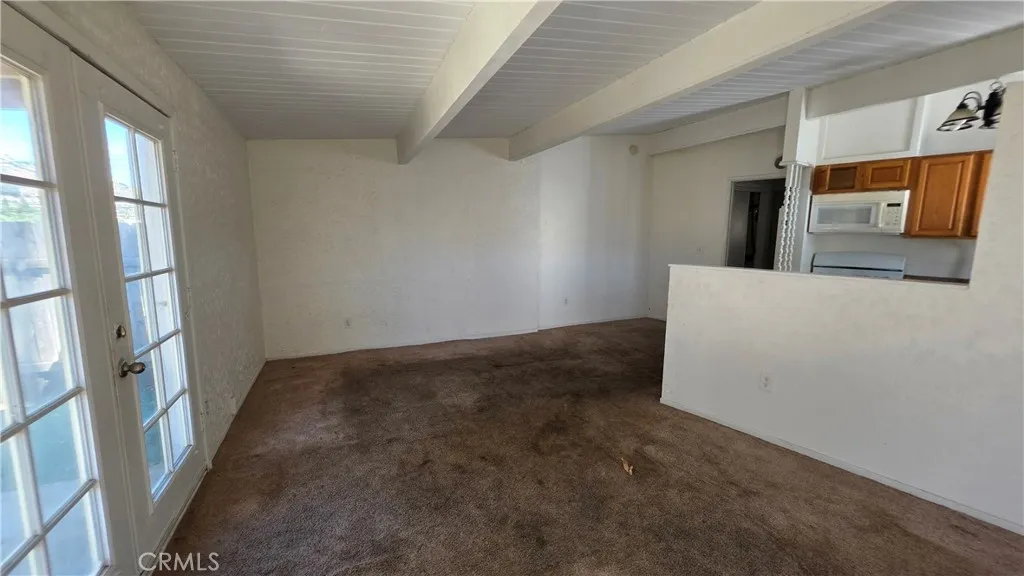 https://cdn.realtyfeed.com/cdn/127/307066198/2ad7356f43d63ef91c79f19f4f8060e3.webp