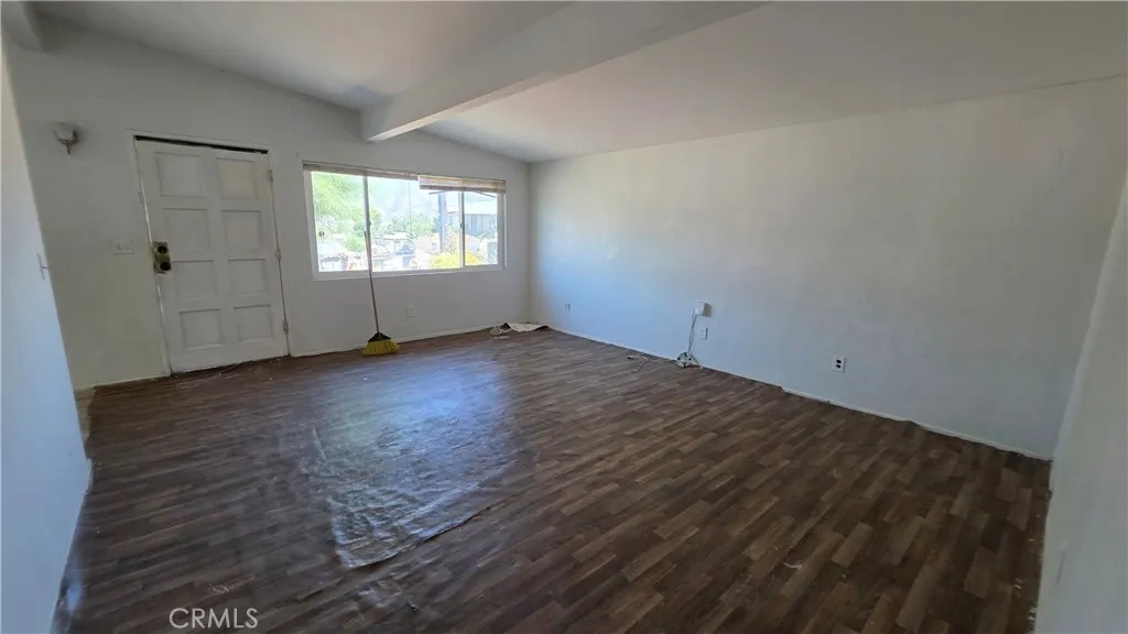 https://cdn.realtyfeed.com/cdn/127/307066198/b7ab7738e4898daeb073012166805fb7.webp