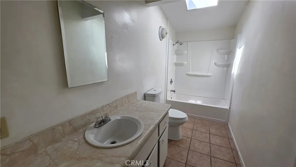 https://cdn.realtyfeed.com/cdn/127/307066198/bf661bd2b35a2942bdb421bf268db9bb.webp