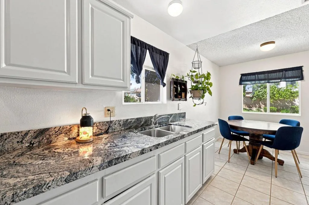 https://cdn.realtyfeed.com/cdn/127/307066204/2feb375843ae4bd9bcd064ff7c6be941.webp