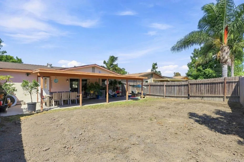 https://cdn.realtyfeed.com/cdn/127/307066204/43dd90f6930ef4e8725f1e7d985d8ebd.webp