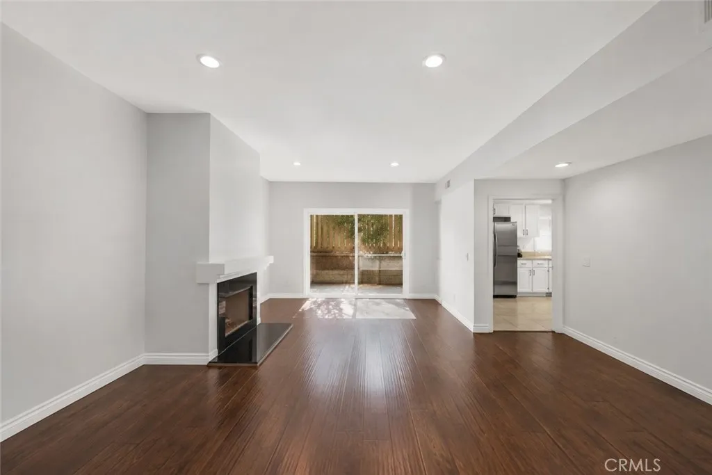 Alhambra, CA 91803