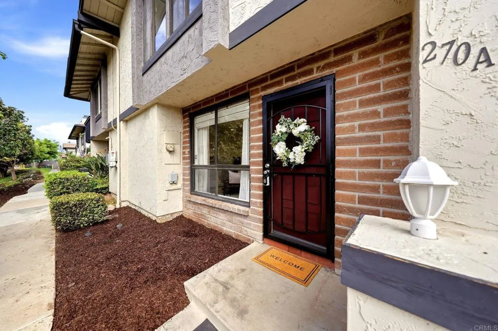 270 Rancho Drive Unit A, Chula Vista, CA 91911 - Photo 4 of 33, Chula Vista, CA