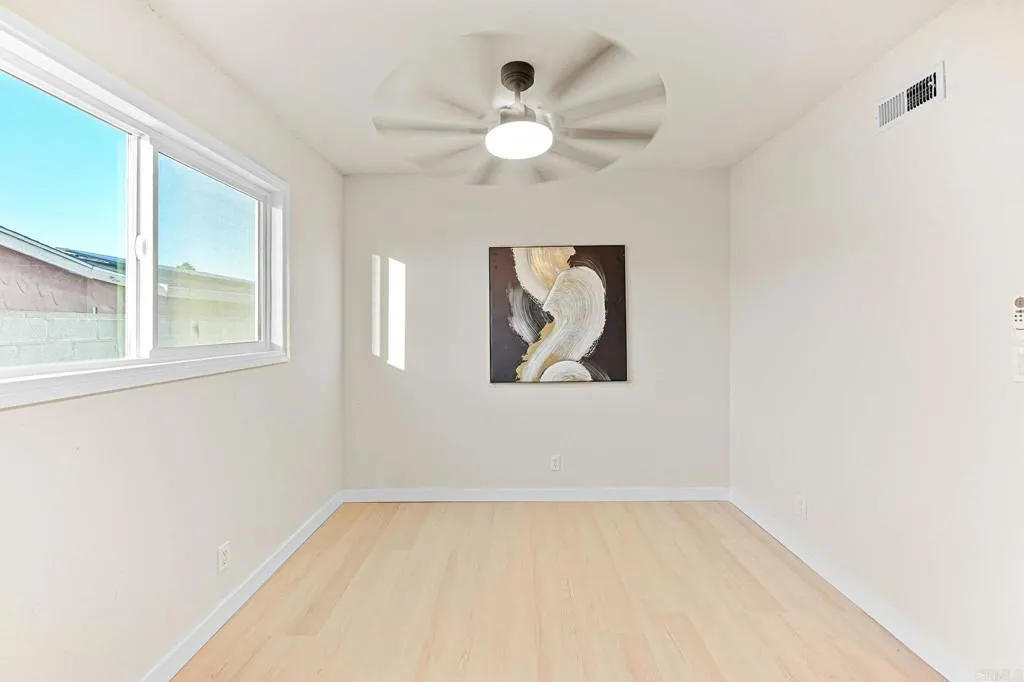 https://cdn.realtyfeed.com/cdn/127/307066271/15f75618f0f714634e4a826f51c2485f.webp