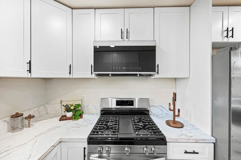 https://cdn.realtyfeed.com/cdn/127/307066271/25847443d120a8d743303fab0cc731f4.webp