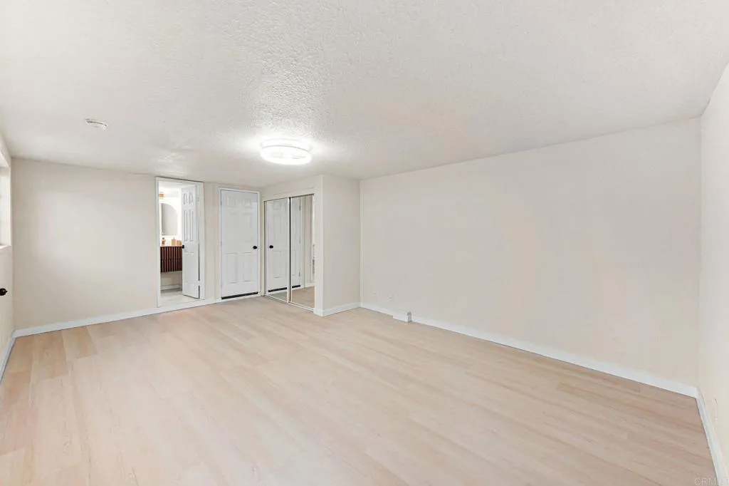https://cdn.realtyfeed.com/cdn/127/307066271/3ba5987231d87bcb7af43cc5720ff2bd.webp