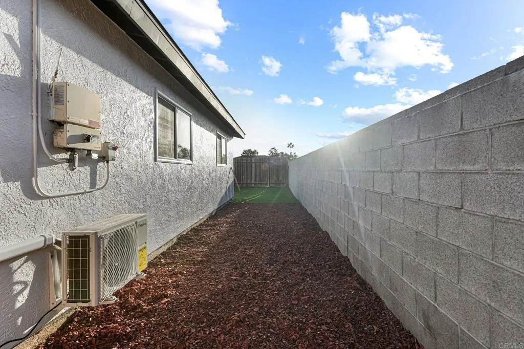 https://cdn.realtyfeed.com/cdn/127/307066271/3e250bbddcb088bd599a0f134b9cc446.webp