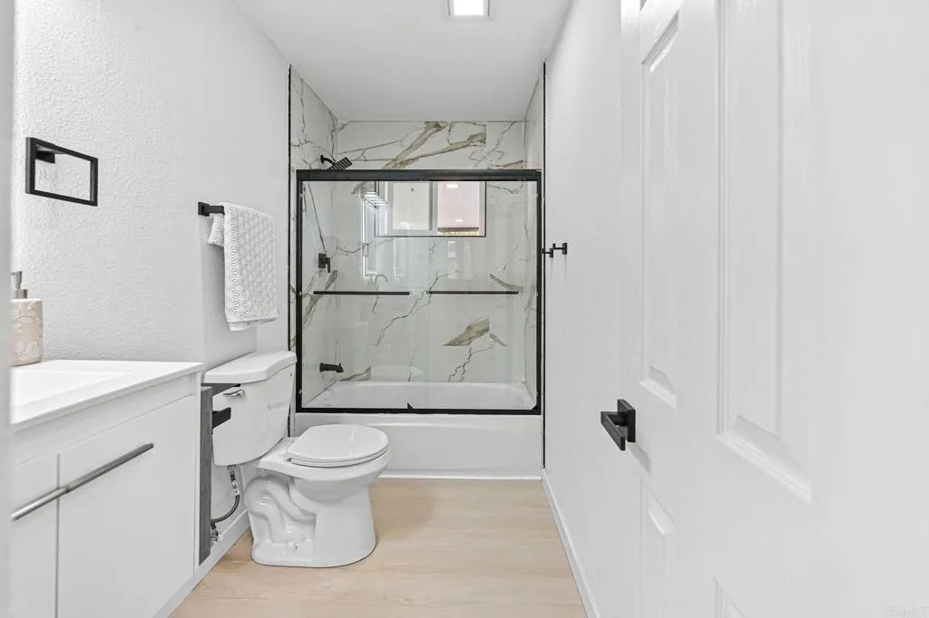 https://cdn.realtyfeed.com/cdn/127/307066271/8b66d553e215215a04af1d7de9b58a31.webp