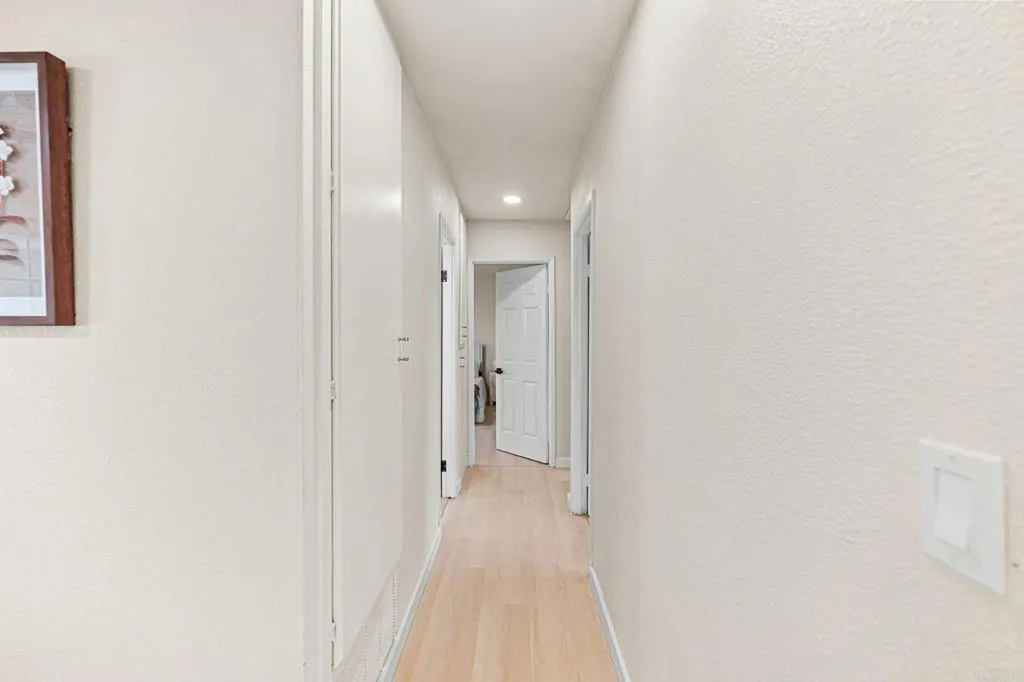 https://cdn.realtyfeed.com/cdn/127/307066271/d03942031a42e55b10f800fbc988cde8.webp
