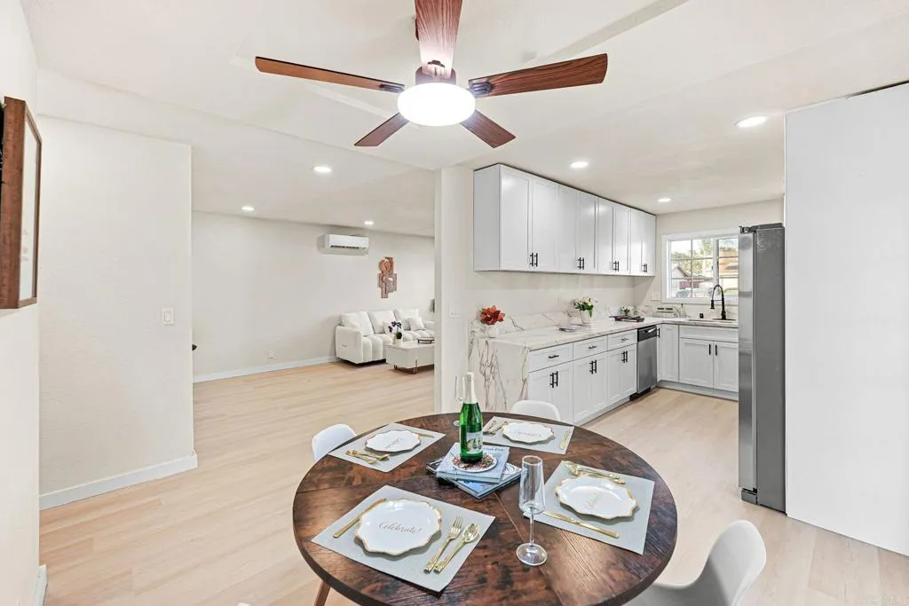 https://cdn.realtyfeed.com/cdn/127/307066271/d977b56f39fcd9d4cc465c2b3ecf4192.webp
