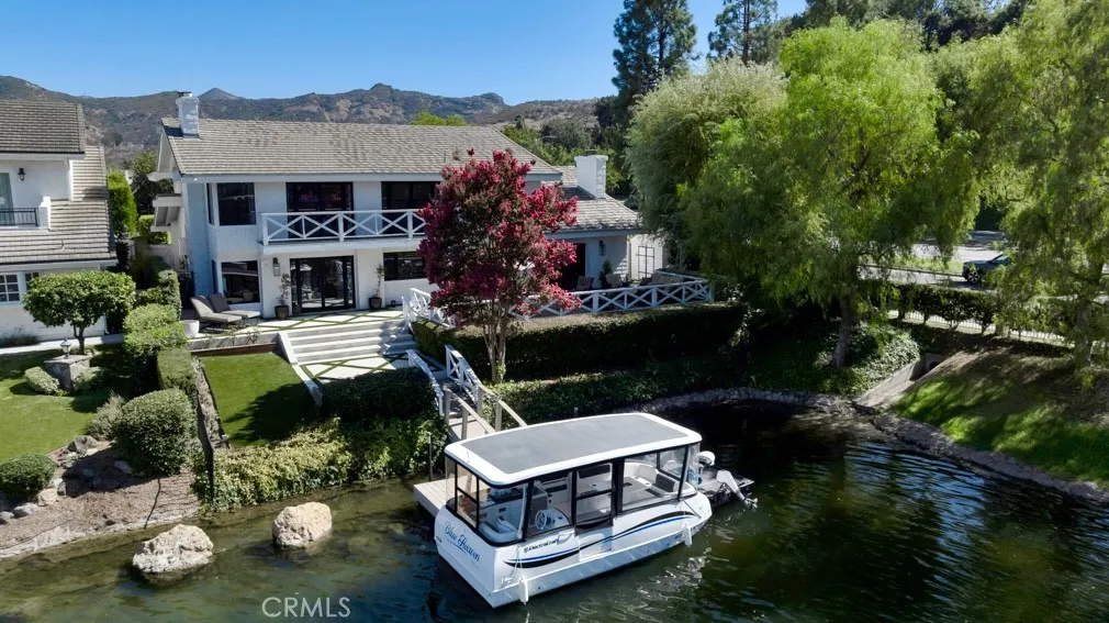 Westlake Village, CA 91361
