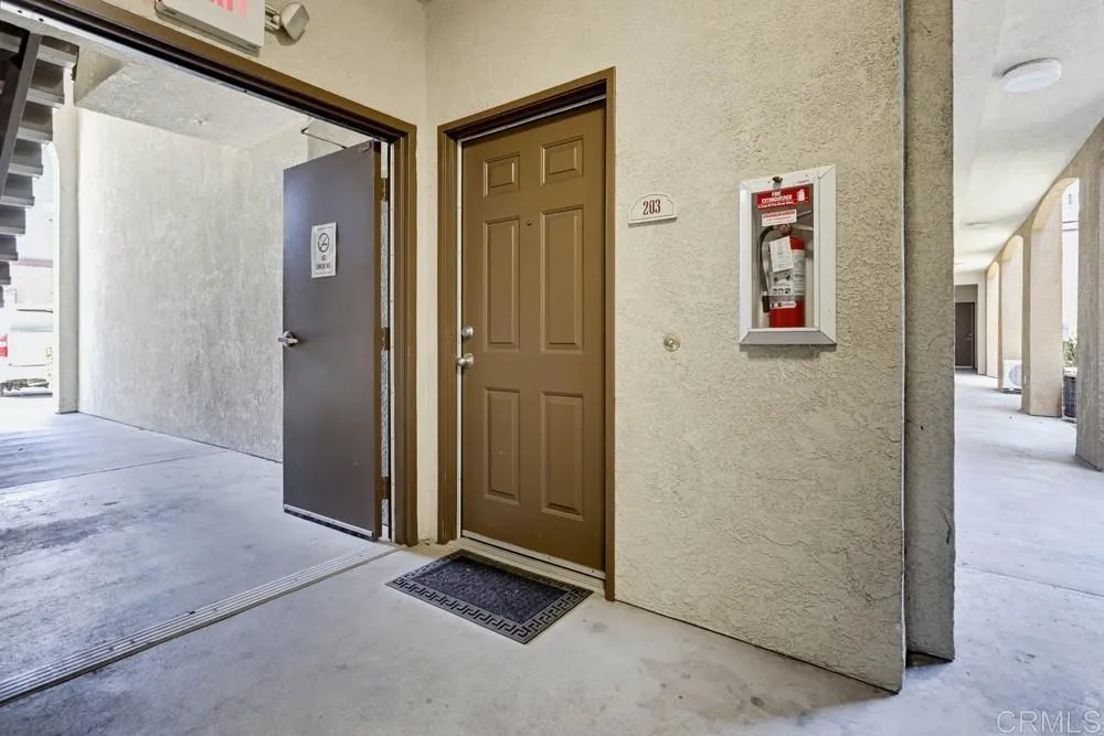 https://cdn.realtyfeed.com/cdn/127/307066320/108a224faed110c8258ebd7594b7ae67.webp