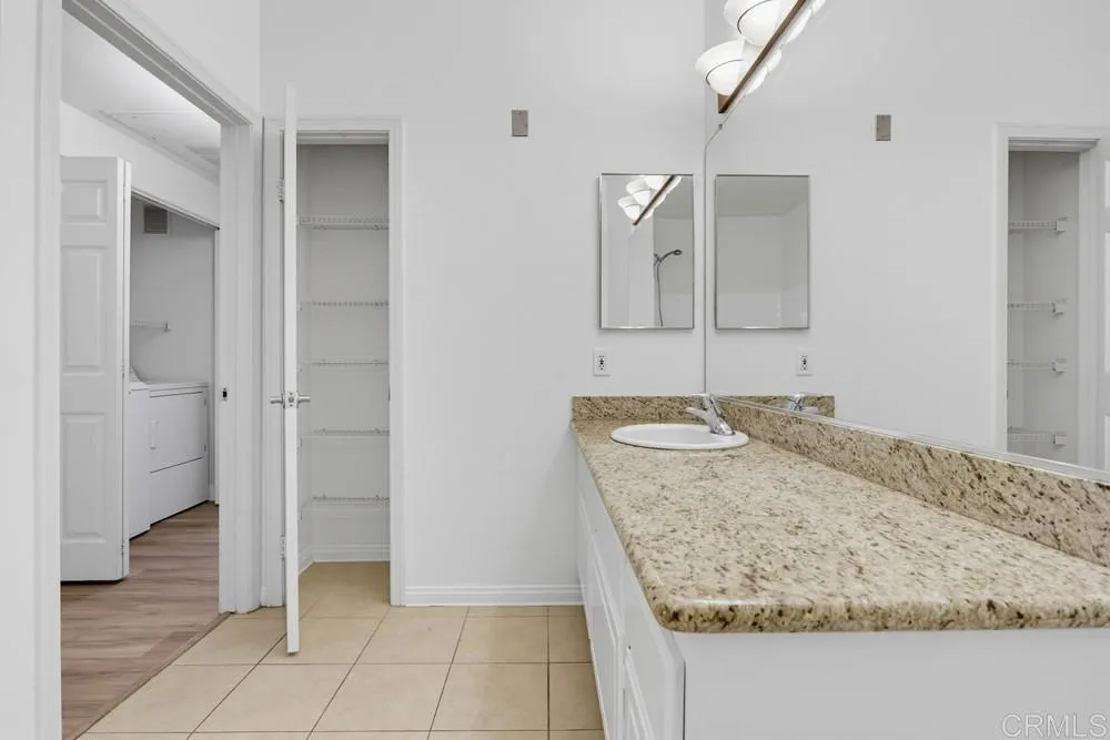 https://cdn.realtyfeed.com/cdn/127/307066320/7df36fab221452445ba8f93ba2c7bf25.webp