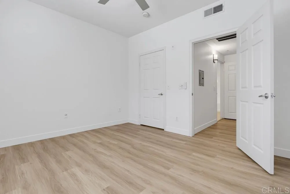 https://cdn.realtyfeed.com/cdn/127/307066320/af241d5f8f7dc9ef0c97bfc38a1c6a2c.webp