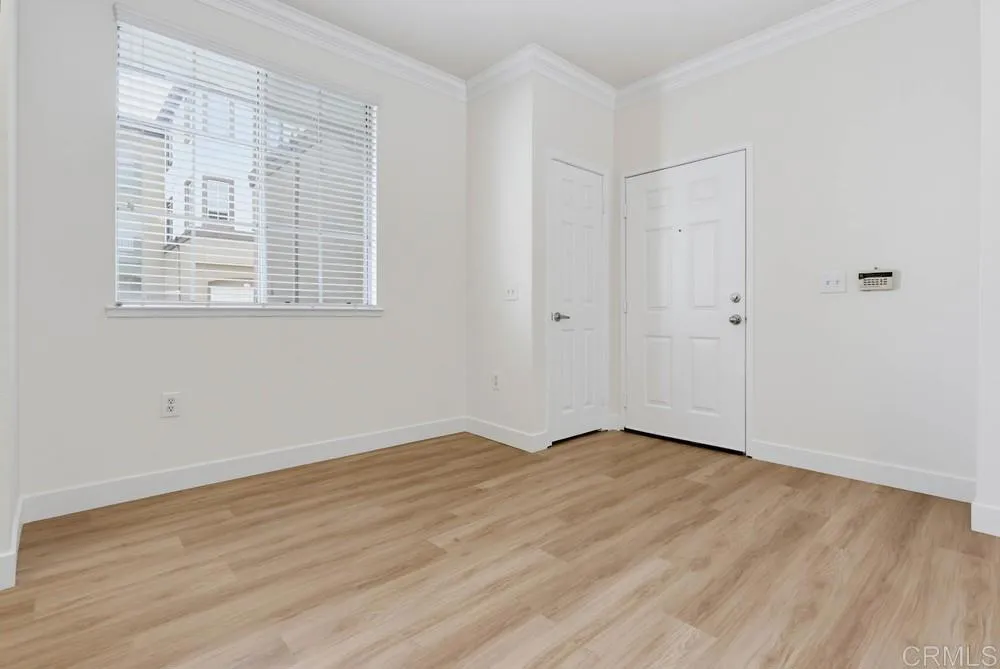 https://cdn.realtyfeed.com/cdn/127/307066320/ba8c03be07783cf1a1988a6ccf6b17f0.webp