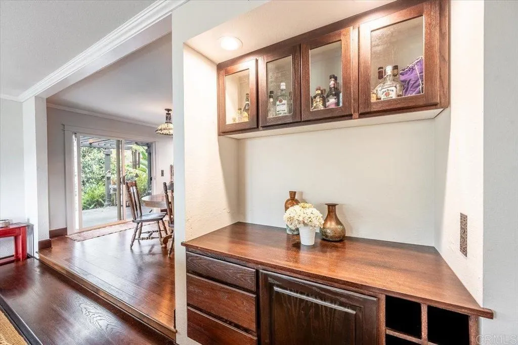 https://cdn.realtyfeed.com/cdn/127/307066324/405de6f194f91e0d5c283dd3924f01f4.webp