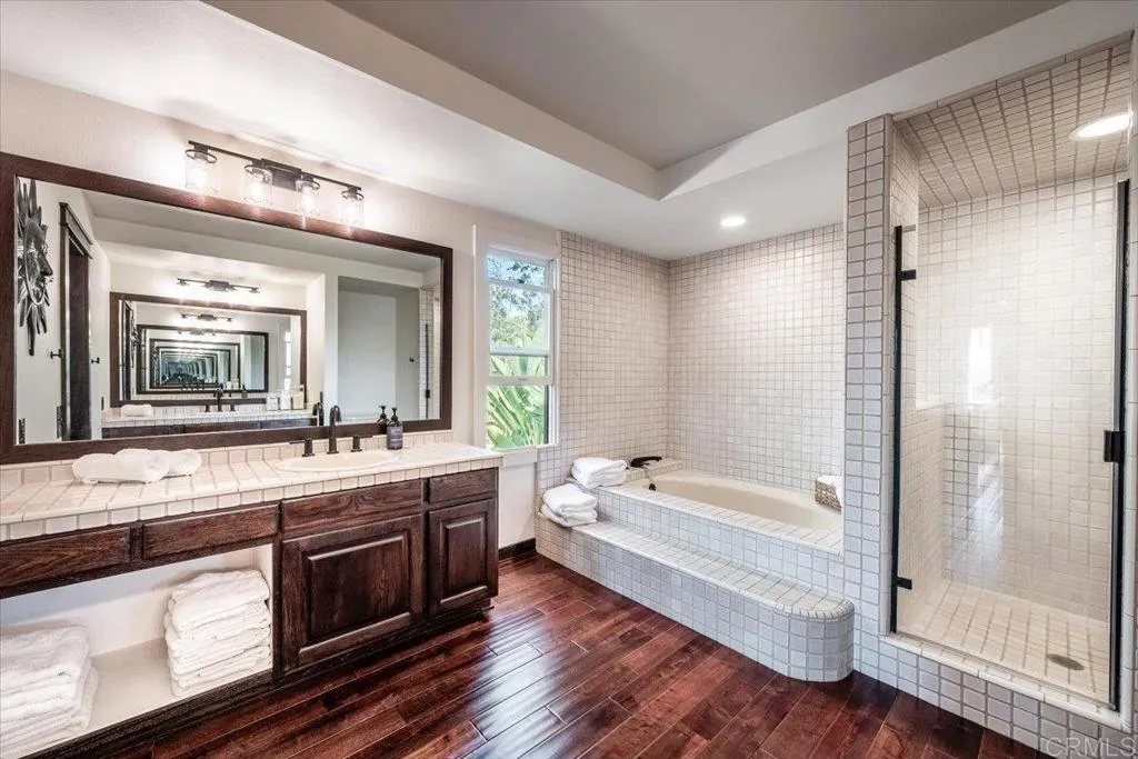 https://cdn.realtyfeed.com/cdn/127/307066324/7da1100c146d1d564832671031364b2d.webp