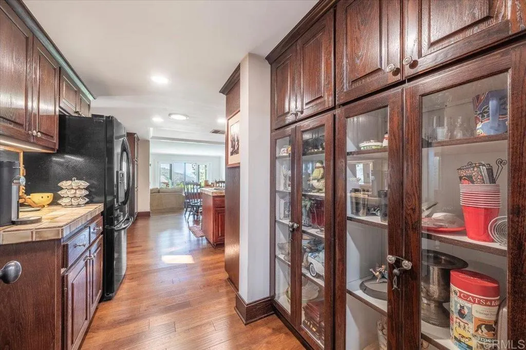 https://cdn.realtyfeed.com/cdn/127/307066324/dfdf59127e003d1b4fcbd0b597676e56.webp