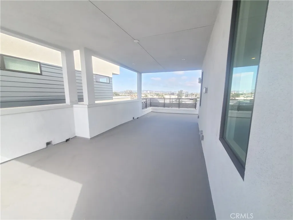 Costa Mesa, CA 92627