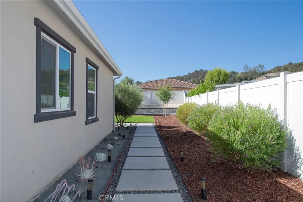 https://cdn.realtyfeed.com/cdn/127/307066358/0a8f242d093f999ee27e2f9ace7bffbb.webp
