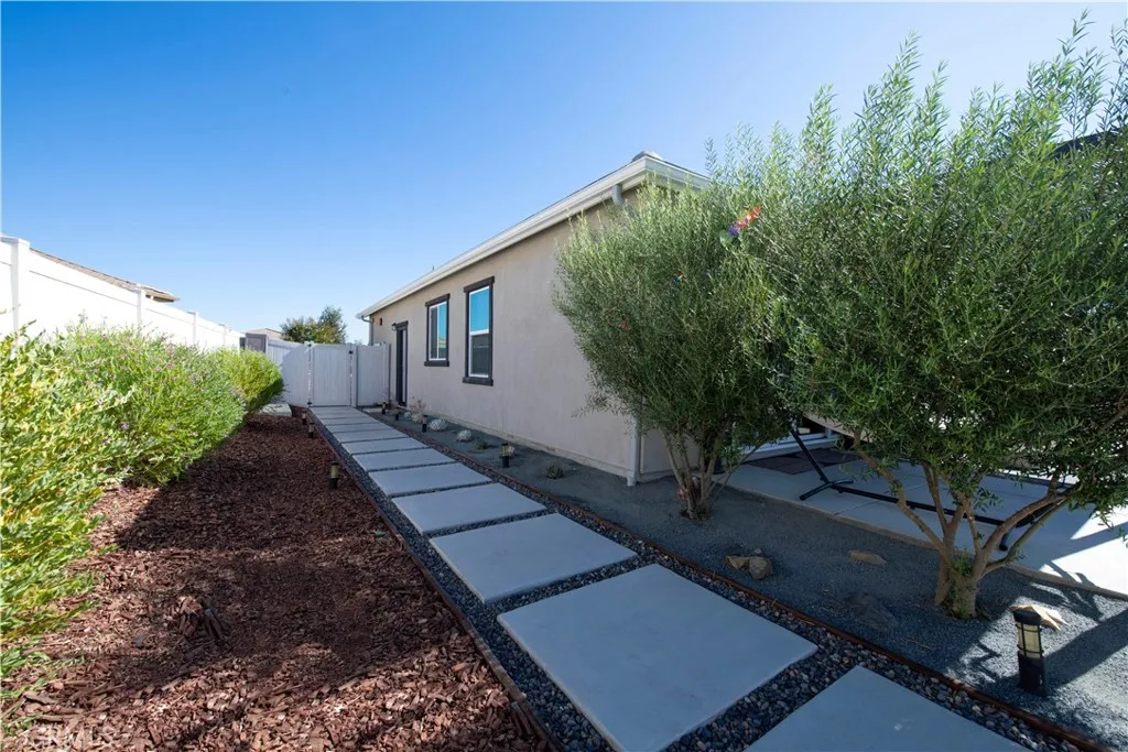 https://cdn.realtyfeed.com/cdn/127/307066358/2b171dee97f389c13b3d4896f33cdc4e.webp