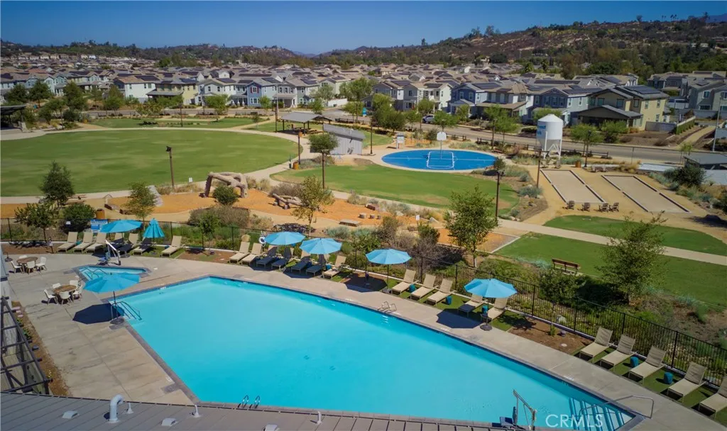 https://cdn.realtyfeed.com/cdn/127/307066358/49b2bc5094ca91385502cdf39de8eb74.webp